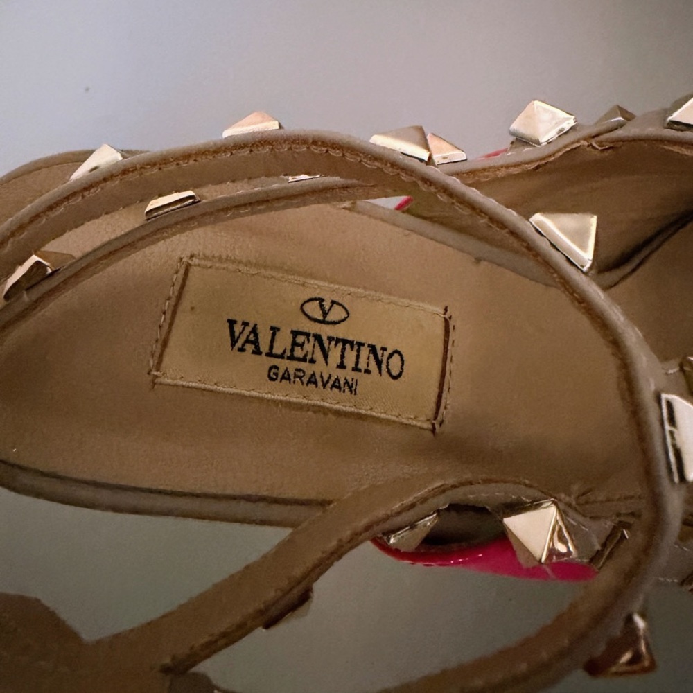 Valentino Hot Pink Patent Leather Rockstud Ankle Strap Pointed Toe Sandals Heels - Picture 6 of 16